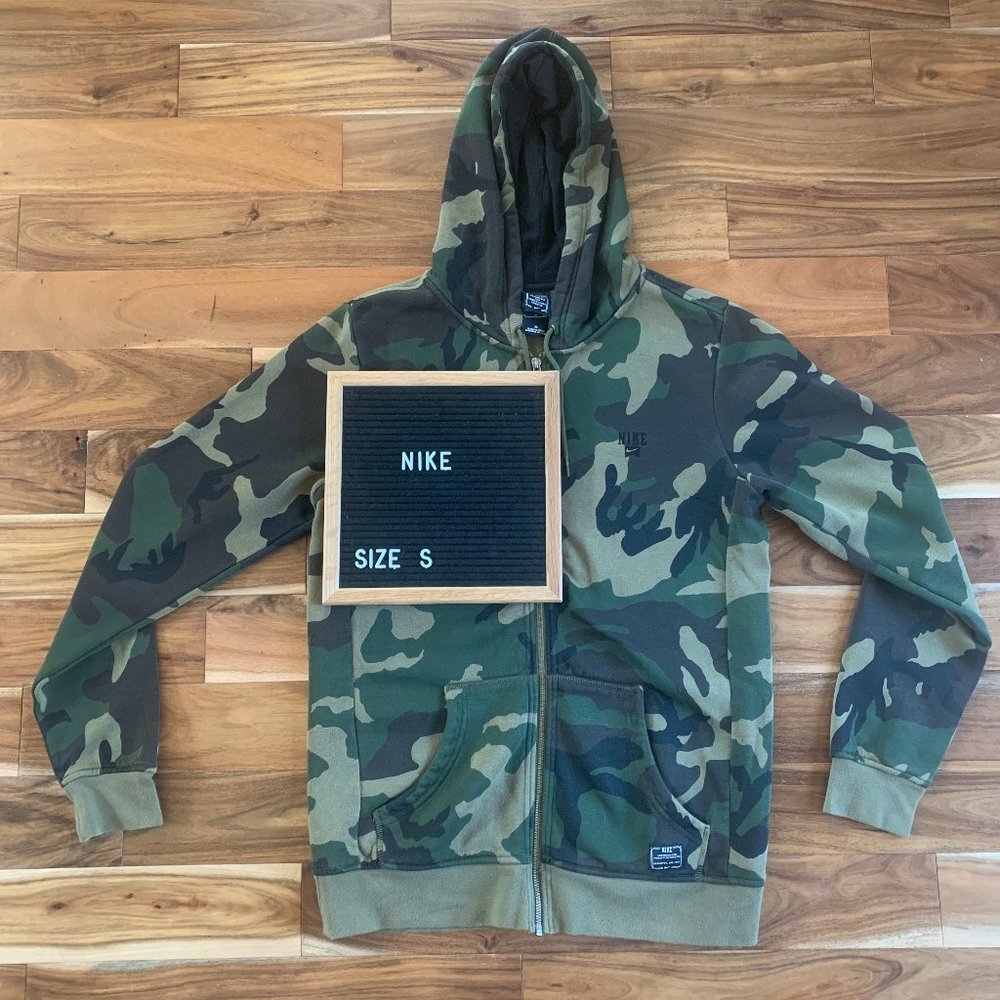 Rare Nike Camouflage Special Forces Zip-Up